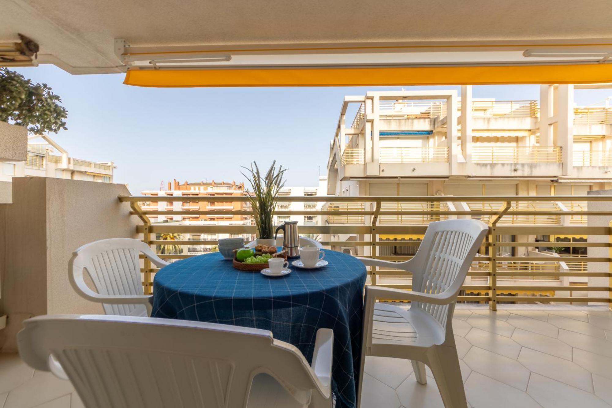 Novelty III Arysal 4 Apartment Salou Luaran gambar